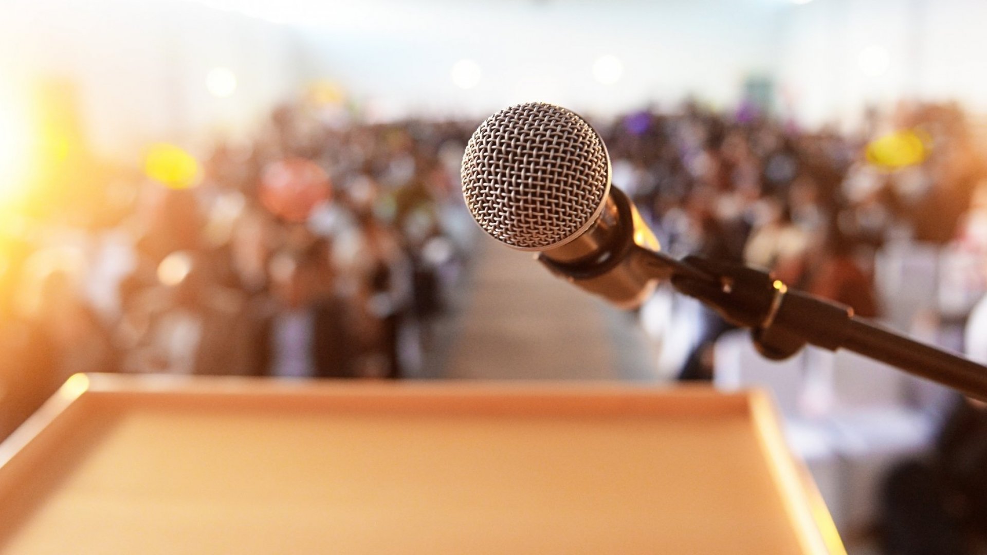 Best 3 Public Speaking Courses Online